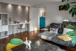 Sunshine River Flat